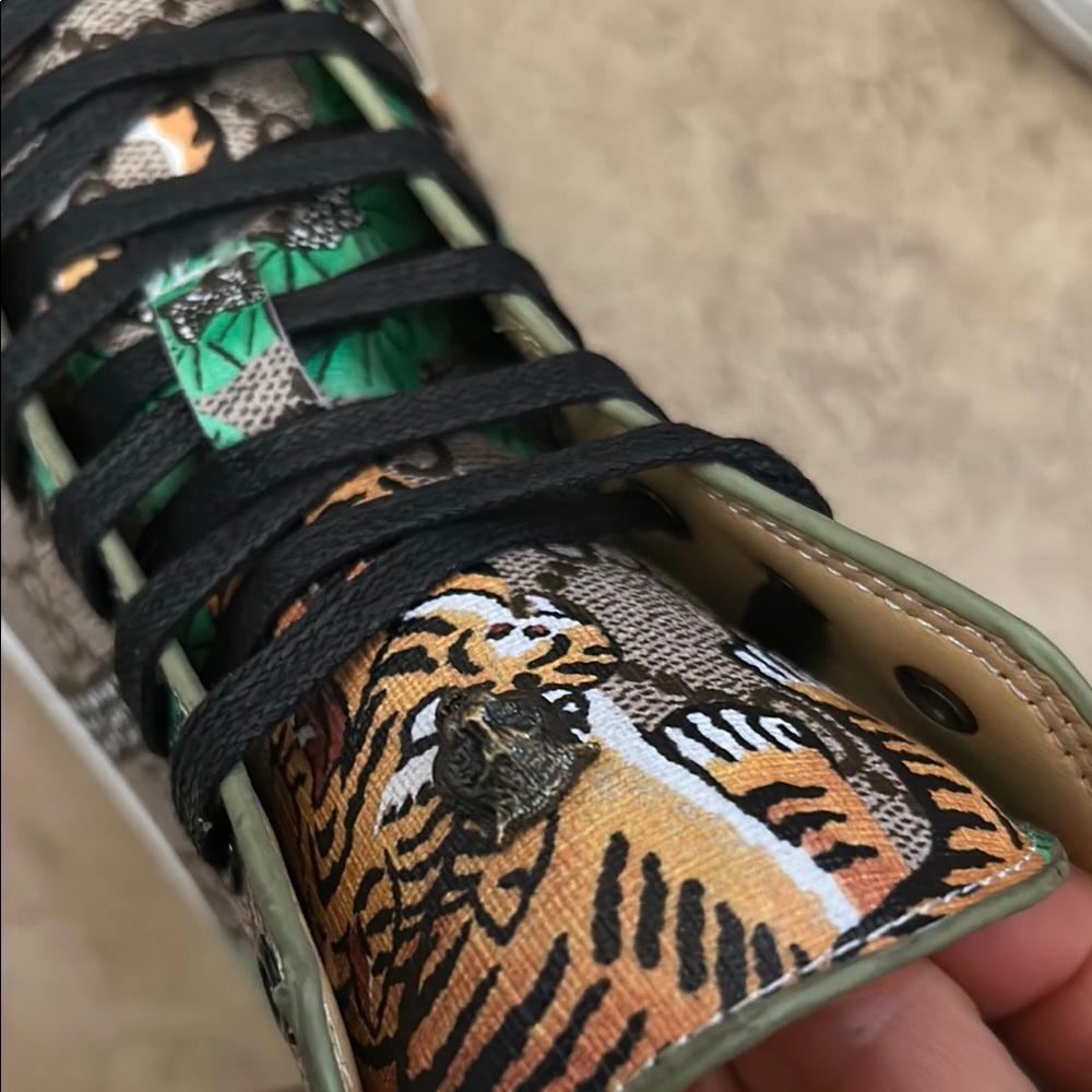 Gucci Tiger Print High-Top Sneakers - Multicolor - Picture 5 of 9